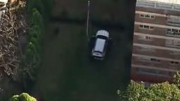 حمله خودرویی به کنسولگری روسیه در سیدنی؛ یک نفر بازداشت شد