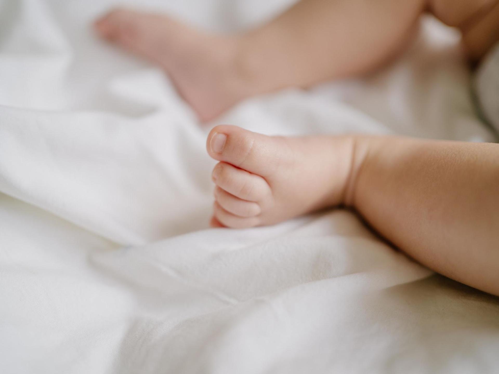 ممنوعیت هرگونه تماس نزدیک با کودکان برای زوج کودک‌آزار در ایالت استرالیای جنوبی