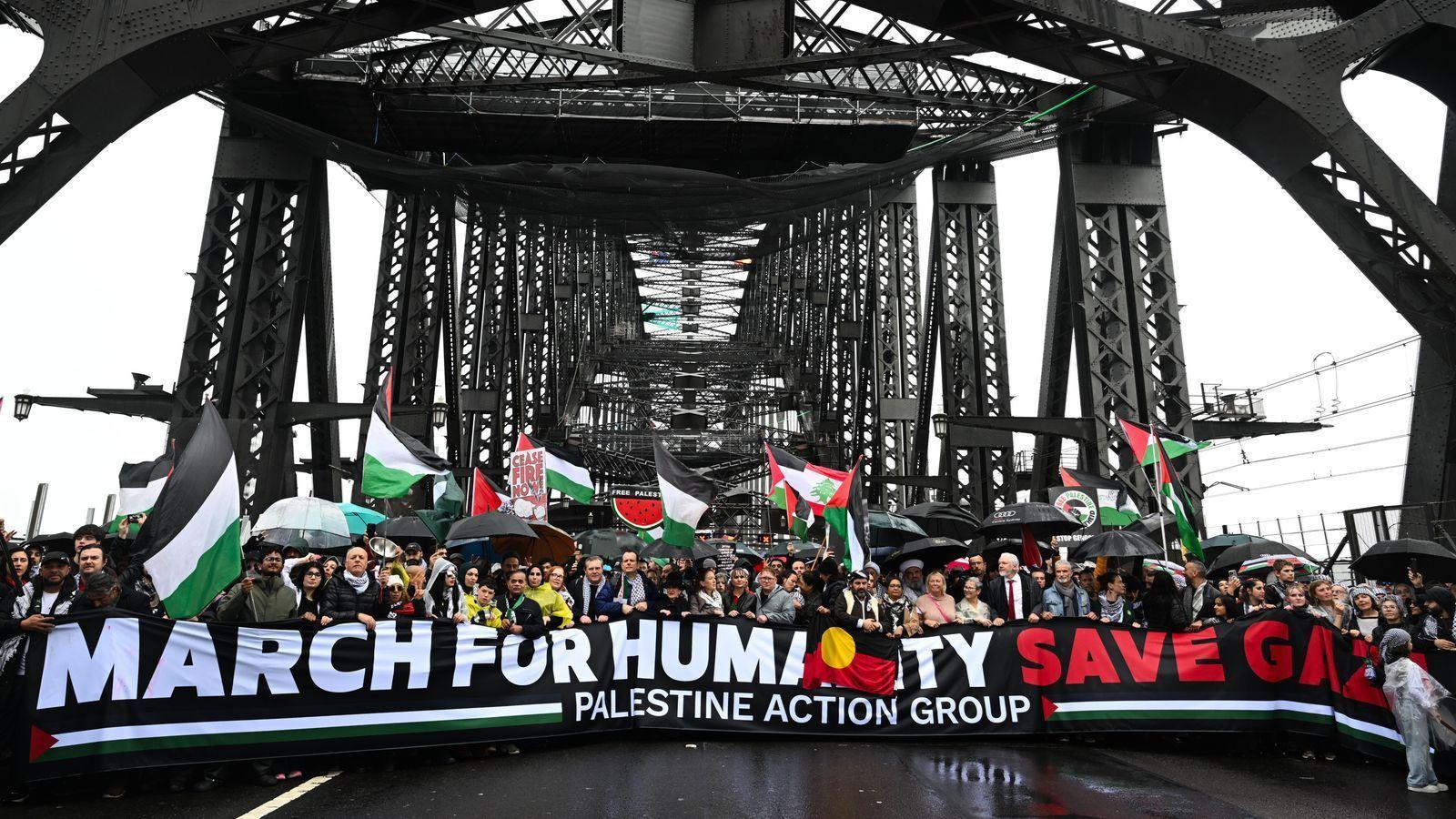 تداوم اعتراضات گسترده حامیان فلسطین در استرالیا همزمان با برقراری آتش‌بس در غزه 