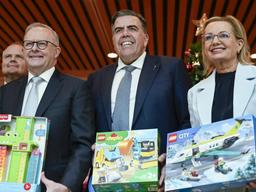 دعوت نخست‌وزیر استرالیا برای یاری‌رسانی به خانواده‌های نیازمند در آستانه کریسمس