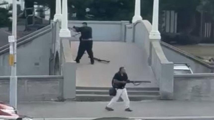 آموزش نظامی عاملان حمله تروریستی مرگبار بواندی بیچ سیدنی در فیلیپین