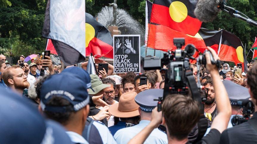 تمدید ممنوعیت تجمعات اعتراضی در سیدنی ، در آستانه سفر رئیس‌جمهور اسرائیل 