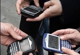 اعتیاد به تلفن همراه روز به روز جدی تر می شود