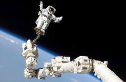 استرس فضانوردان موضوع تحقیقات پزشکی ناسا در فضا