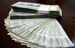 مقایسه مزد ساعتی کارگران در ۱۶ کشور/ حقوق‌ها به دلار چقدر می‌شود؟