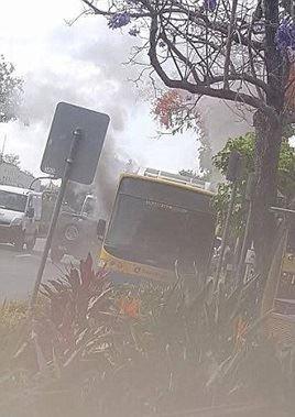 یک مرد 48 ساله در بریزبن استرالیا اتوبوس حامل مسافرین را به آتش کشید