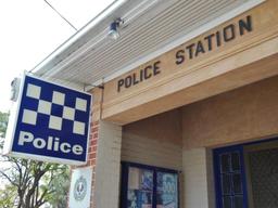  مرد 77 ساله استرالیایی همسر  خود را با چاقو به قتل رساند