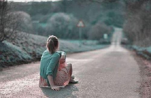 دکلمه های کوتاه و دلنشین/چرا تو عاشقم کردی ..شعری از بهزاد با صدای آوای دل