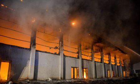  یک مرکز اسکان پناهجویان در آلمان به آتش کشیده شد