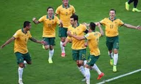 تیم فوتبال استرالیا یک دیدار دوستانه با انگلیس برگزار می کند