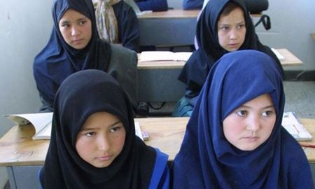 با تصویب هیئت وزیران ایران، شرایط ثبت‌نام دانش‌آموزان مهاجر و ایرانی یکسان شد