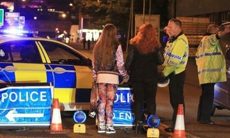 انفجار مشکوک تروریستی ... ۲۲ کشته و ۵۹ زخمی  در اثر انفجار در انگلیس
