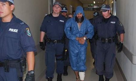 بازداشت قاتل دختر "15ساله و زن 24 ساله"  توسط پلیس استرالیا در باغ وحش