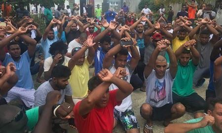 پناهجویان استرالیا از اردوگاه پاپوآ گینه نو خارج نمی شوند