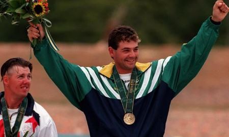 قهرمان المپیک استرالیا..بدلیل تامین مخارج زندگی مدال‌های خود را به حراج می گذارد
