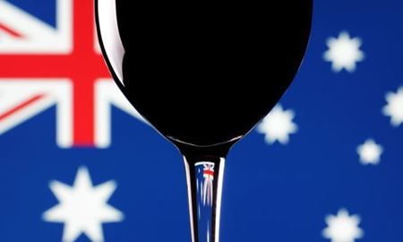 استرالیا از کانادا به‌خاطر شرایط فروش شراب به WTO "سازمان تجارت جهانی" شکایت کرد