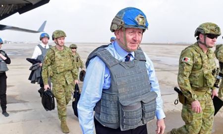  "پیتر کازگروو" فرماندار کل استرالیا  با سربازان این کشور در بغداد دیدار کرد