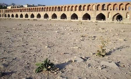 فاجعه بزرگ _ ۹۷ درصد کشور ایران گرفتار خشکسالی می شود!