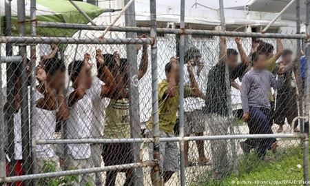 دادگاه عالی استرالیا باید در مورد پناجویان  پاپواگینه نو که به آمریکا اعزام نمی شوند تصمیم بگیرد