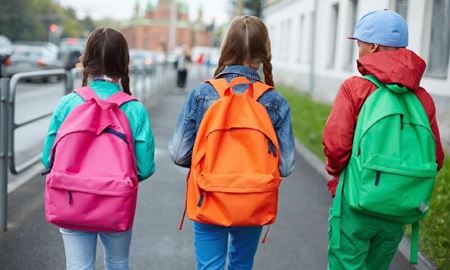 محققان استرالیا..کوله‌پشتی‌های سنگین مدرسه باعث ایجاد کمر درد در کودکان نمی‌شوند.