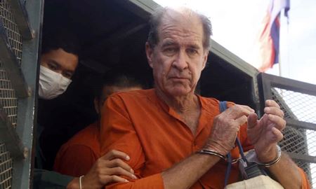 "جمیز ریچستون"  کارگردان بنام استرالیایی از زندان کامبوج  آزاد شد