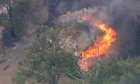  ۲۹ خانه در آتش‌سوزی  ایالت ویکتوریای استرالیا بطور کامل تخریب شد