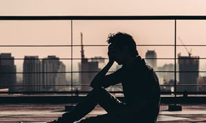 اعصاب و روان- نتایج یک بررسی جدید در دانشگاه ملبورن حاکی از این است که نرخ ابتلا به اضطراب و افسردگی در استرالیایی ها در طول ۸ سال گذشته افزایش شدیدی داشته است.