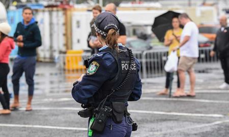 اخراج تعدادی از پرسنل پلیس استرالیا بدلیل رعایت نکردن مقررات کرونا ویروس در این کشور