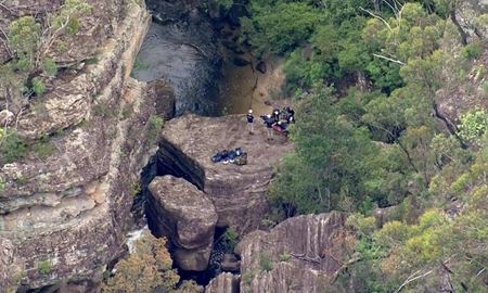 کشف جسد دو دره‌نورد در بلومانتینز استرالیا