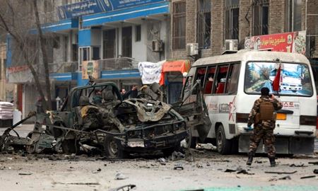 کشته‌شدن بیش از 15 نفر در پی دو انفجار در افغانستان
