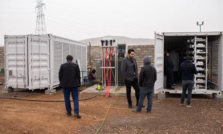 عملیات قطع برق ماینرهای ارز دیجیتال در پایتخت ایران