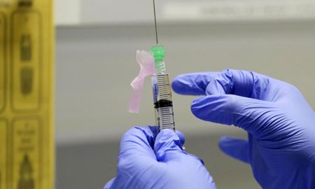 هدررفت واکسن‌ فایزر به دلیل کمبود سرنگ مخصوص