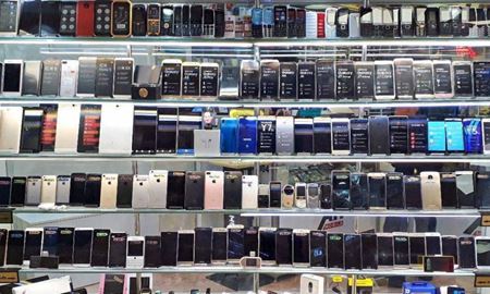 تلفن همراه؛ دومین کالای بزرگ وارداتی ایران در سال 99