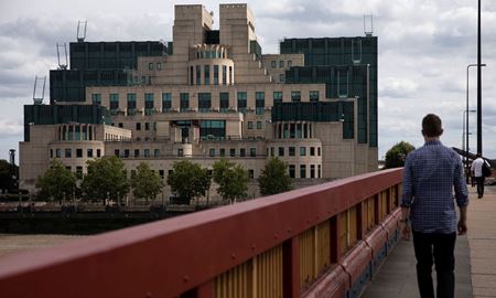 اقدامات بریتانیا برای مقابله با جاسوسی