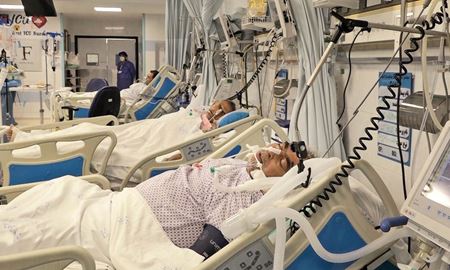 بالا بودن آمار بیماران کرونایی بستری در ایران