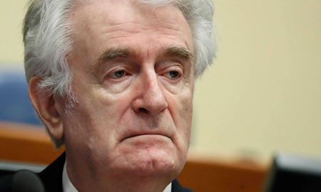 ادامه حبس رادوان‌ کارادزیچ در بریتانیا