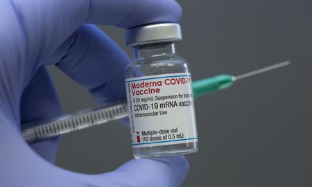 عرضه واکسن تک‌دوزی مدرنا از سال آینده