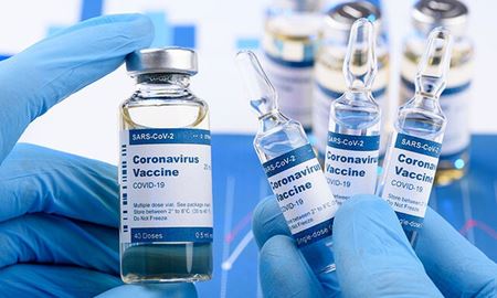 سویه‌های جدید کرونا، نیاز به تزریق دوز سوم واکسن را افزایش می‌دهند