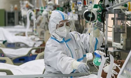 واکسیناسیون کند و افزایش روزانه آمار فوتی‌های ناشی از کرونا در ایران