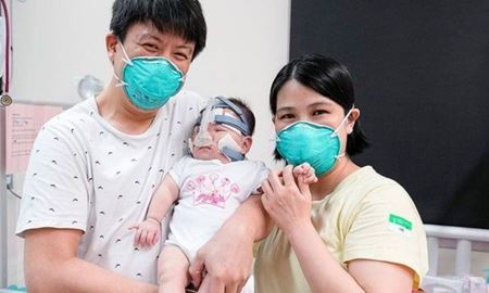 نوزاد 212 گرمی بعد از 13 هفته از بیمارستان مرخص شد