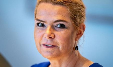 محاکمه وزیر سابق دانمارک به دلیل جداکردن زوج‌های سوری