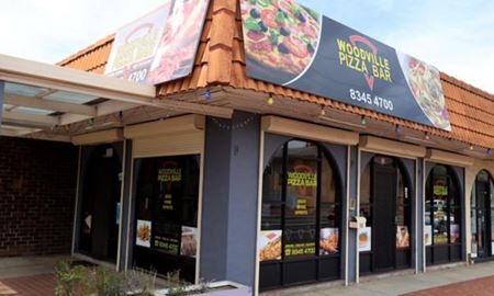 ماجرای ضرر و زیان مالک ایرانی «وود وایل پیتزابار» با شیوع کروناویروس