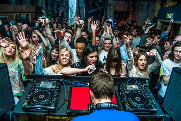 media.news.imagealternatetextformat.details