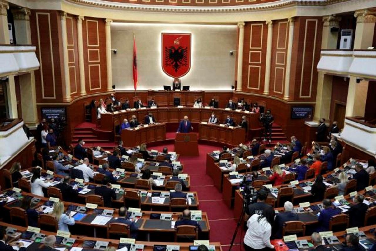 media.news.imagealternatetextformat.details