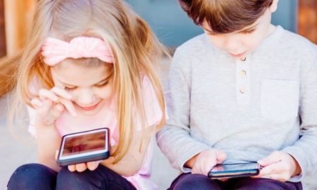 اعتراض کنشگران باعث توقف طرح نسخه اینستاگرام کودکان شد