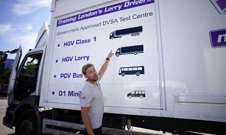 بحران کمبود سوخت و کمبود راننده کامیون در بریتانیا