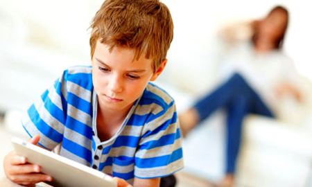 برنامه استرالیا برای حفاظت از کودکان در فضای مجازی با کد آنلاین خصوصی