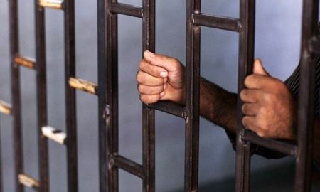 درخواست بازگشت به زندان برای فرار از همسر