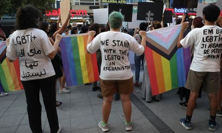 29نفر از دگرباشان جنسی افغان به بریتانیا رسیدند