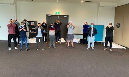 انتظار طولانی پناهجویان مدواک برای برخورداری از خدمات پزشکی و درمانی